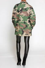 Load image into Gallery viewer, Red Lips Sequins Camo Plus Jacket
